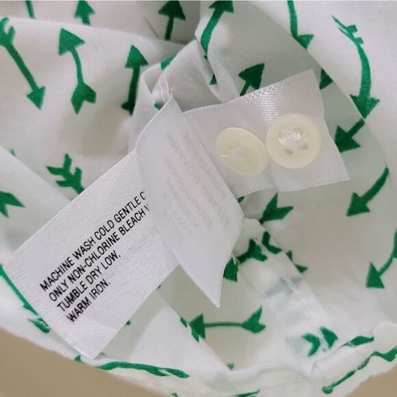 Gap Women's Fitted Boyfriend Button-Down Shirt - Picture 13 of 15